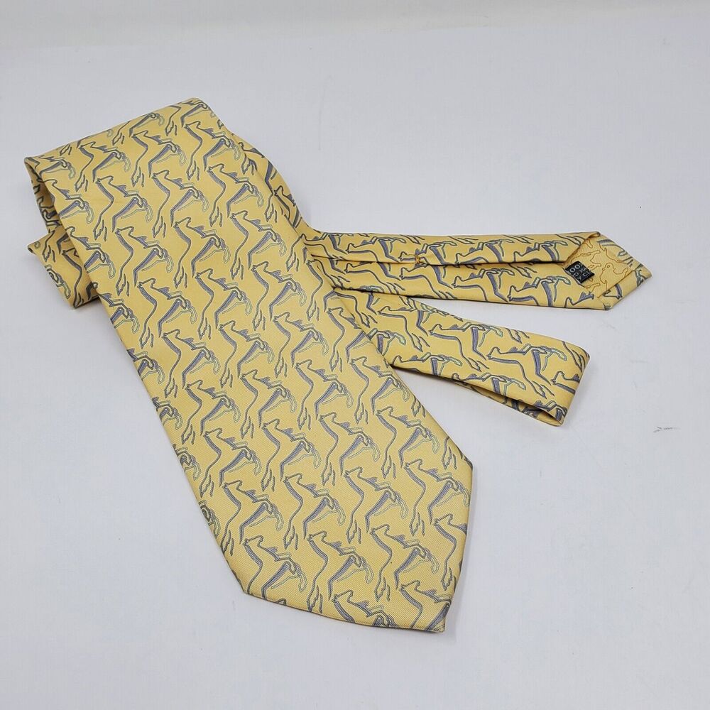 Hunting World 100% Silk Necktie With Horse Print 3.5" x 56"